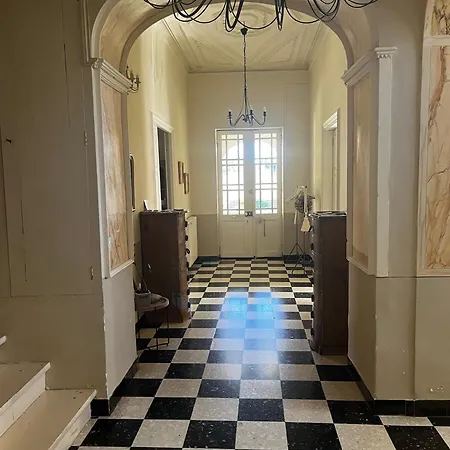 Nocleg ze śniadaniem Monte Vinea 4*