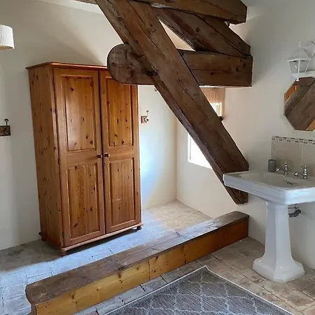 Monte Vinea Frühstückspension 4*