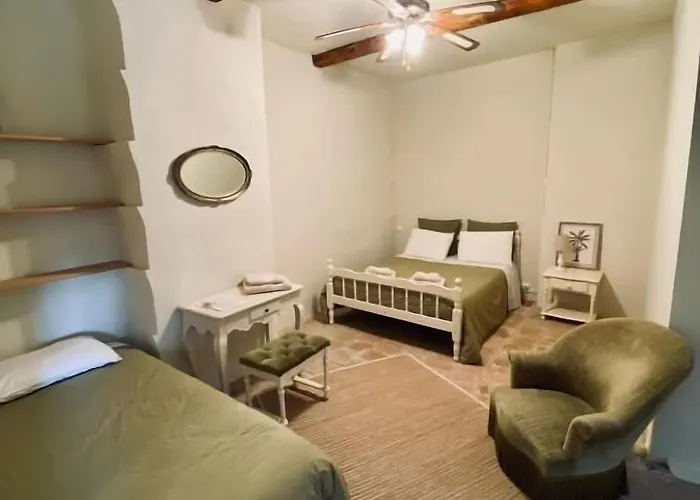 Monte Vinea Bed & Breakfast Montouliers